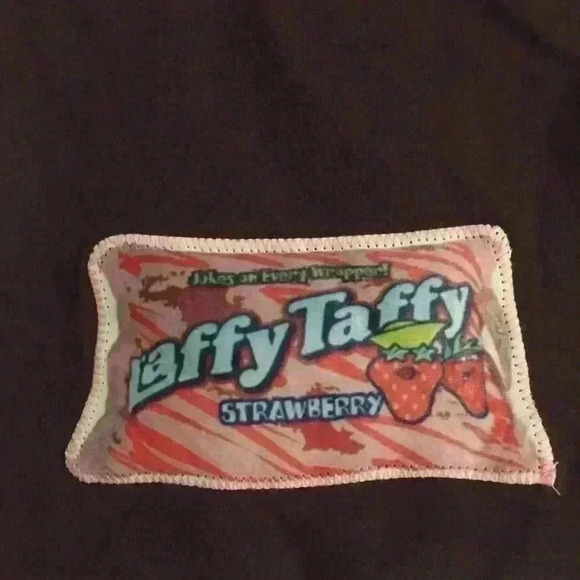 New Cherokee Black Laffy Taffy M &M bundle Set of 2 T-shirts girls M - Picture 3 of 6